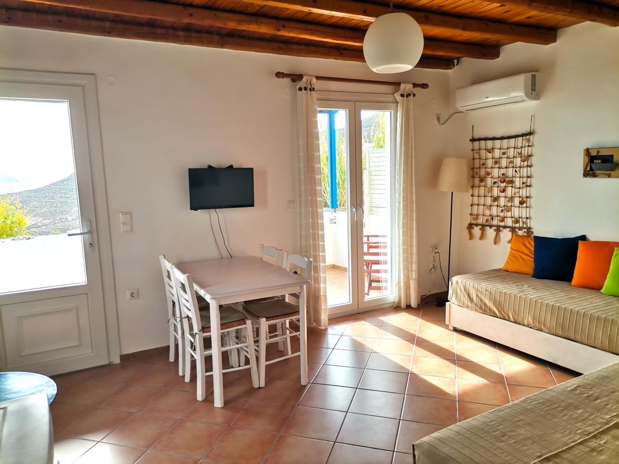 Maroussa'S Apartments Ramos Exterior photo