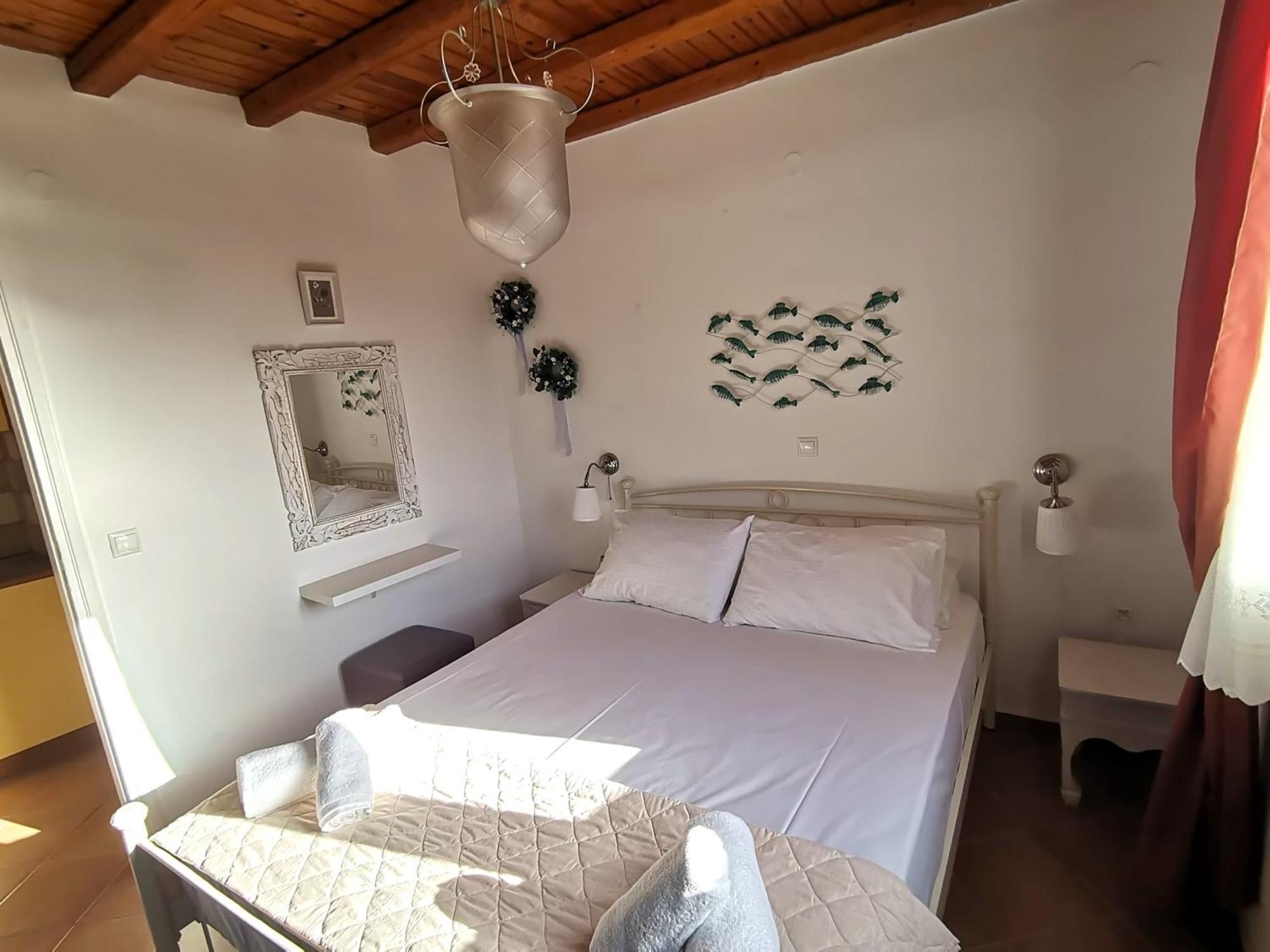 Maroussa'S Apartments Ramos Exterior photo